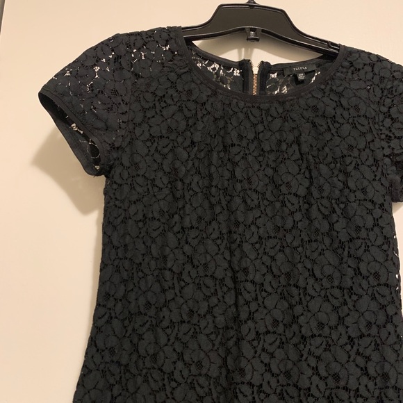 ARITZIA DRESS - Picture 3 of 3